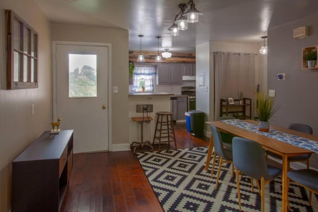 Great For Exploring * Stylish Loft Like Living Apartamento